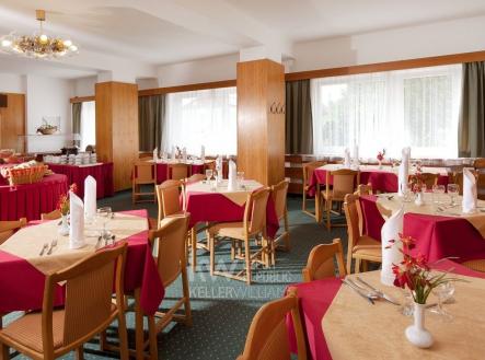 Obrázek WhatsApp, 2025-07-22 v 11.04.52_e4c88daf | Pronájem - restaurace, 120 m²