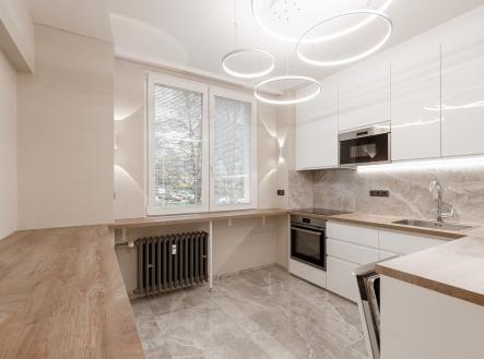 Pronájem bytu, 2+1, 60 m² obrázek