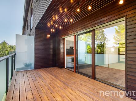 #prodej #byt #3+kk #terasa #zahrada #dablice @renemuska @nemovito | Prodej bytu, 3+kk, 91 m²