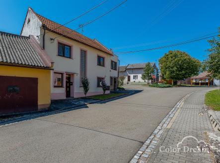 Prodej - dům/vila, 168 m²
