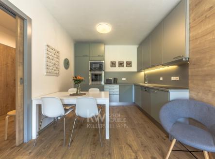 WE6A1818-HDR | Prodej - hotel, 53 m²