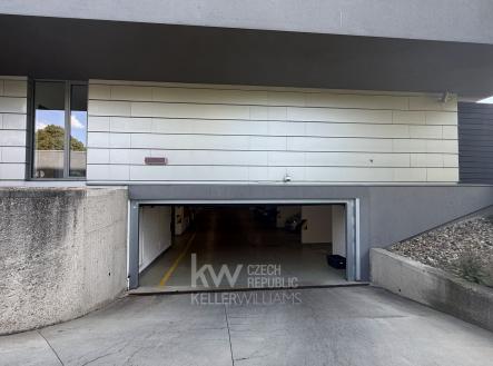 Garáž, ul. Litoměřická - Vrzáková & Boháč | Prodej - malý objekt/garáž