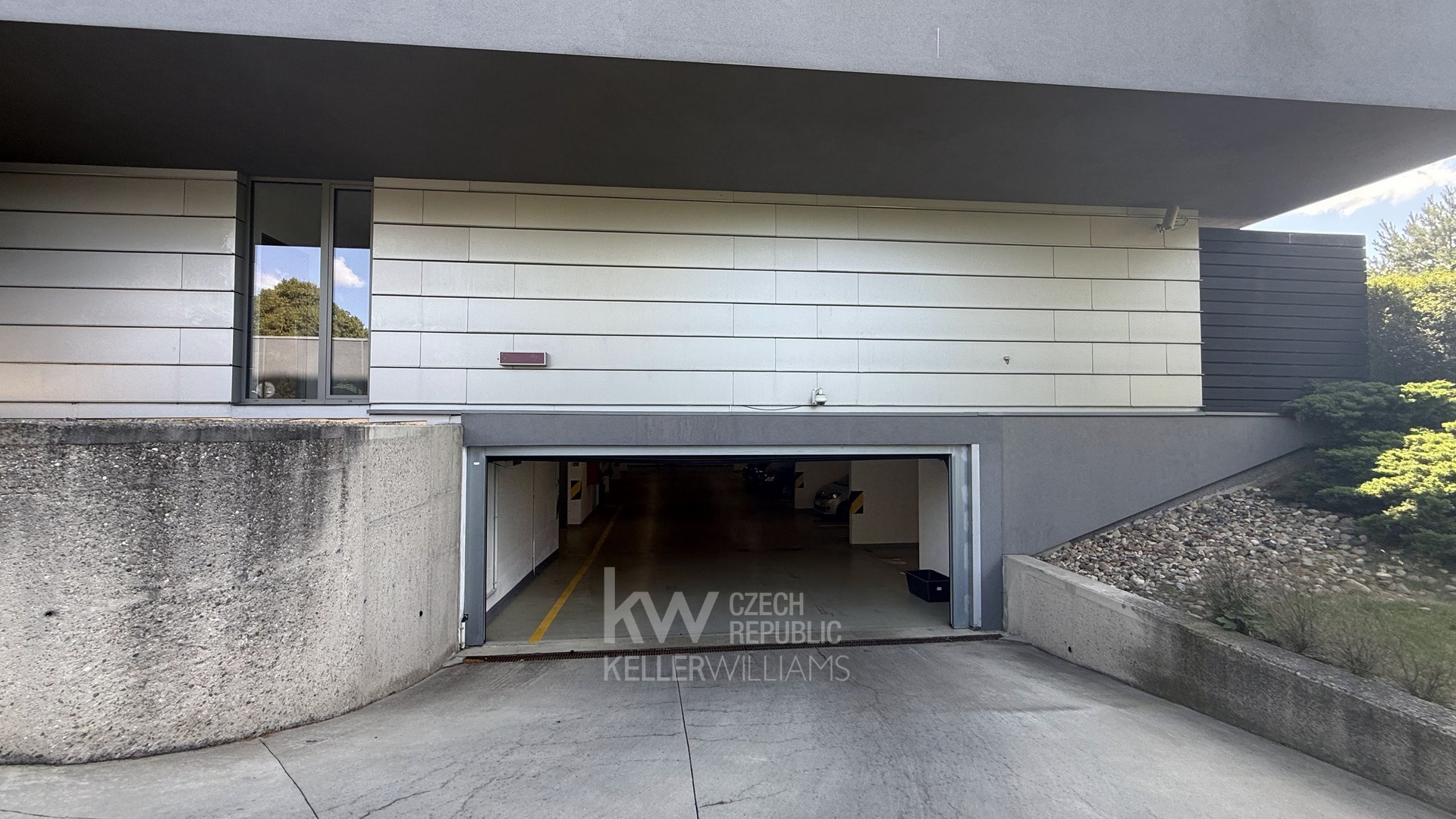 Garáž, ul. Litoměřická - Vrzáková & Boháč