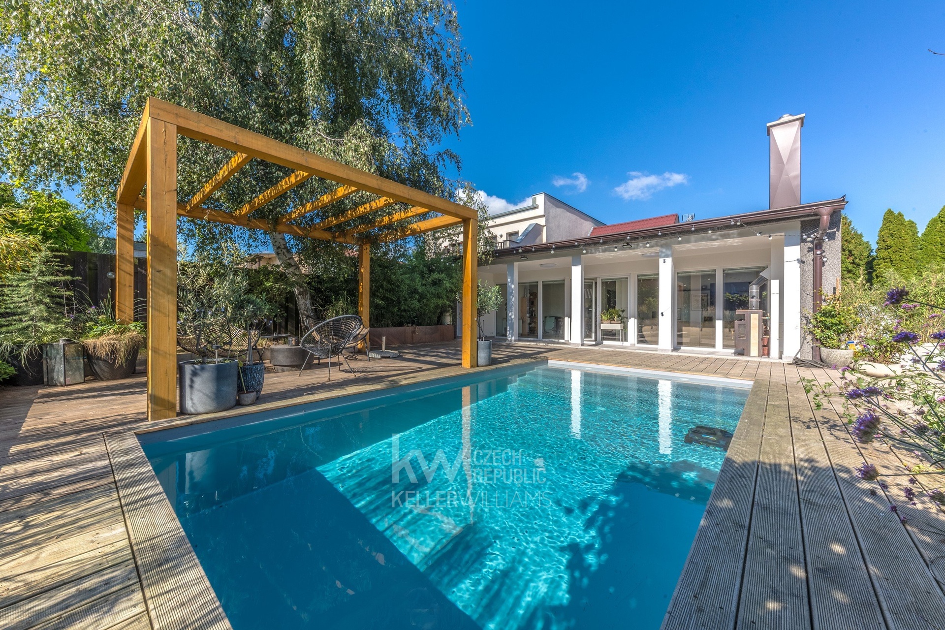 prodej-rd-dobric-lucie-tumova-realitni-makler-praha-1