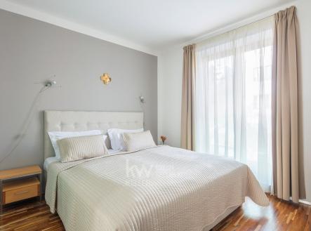 6c107b91e54104a4239a0f14e4521916 | Pronájem bytu, 2+kk, 45 m²