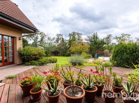 Ohrobec exteriér 1 | Prodej - dům/vila, 452 m²