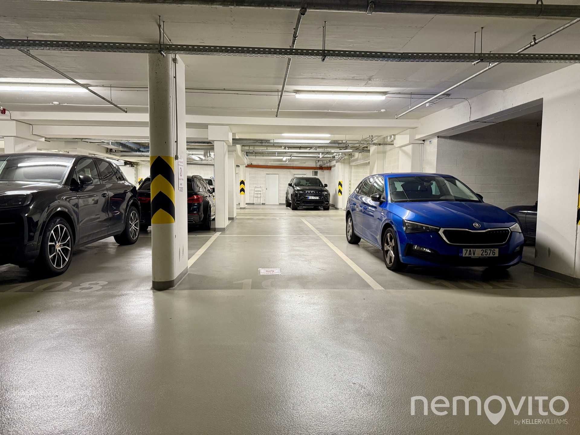 #prodej #garážové stání #garáž #praha 8 #Karlín @nemovito @renemuska