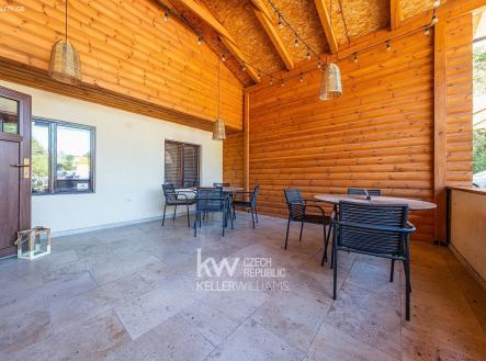 544477524_4112670798969507_6596007740715142636_n | Pronájem - restaurace, 110 m²