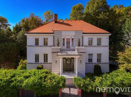 recké údolí (115) | Prodej - dům/vila, 459 m²