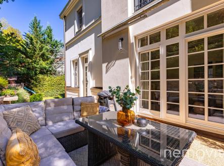 recké údolí (102) | Prodej - dům/vila, 459 m²