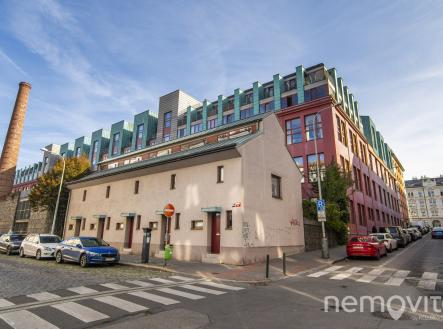 @renemuska #prodej #loftovýbyt #loftypalmovka | Prodej bytu, 3+kk, 91 m²