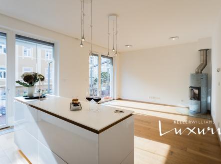 Obývací pokoj s kuchyní | Prodej bytu, 4+kk, 177 m²