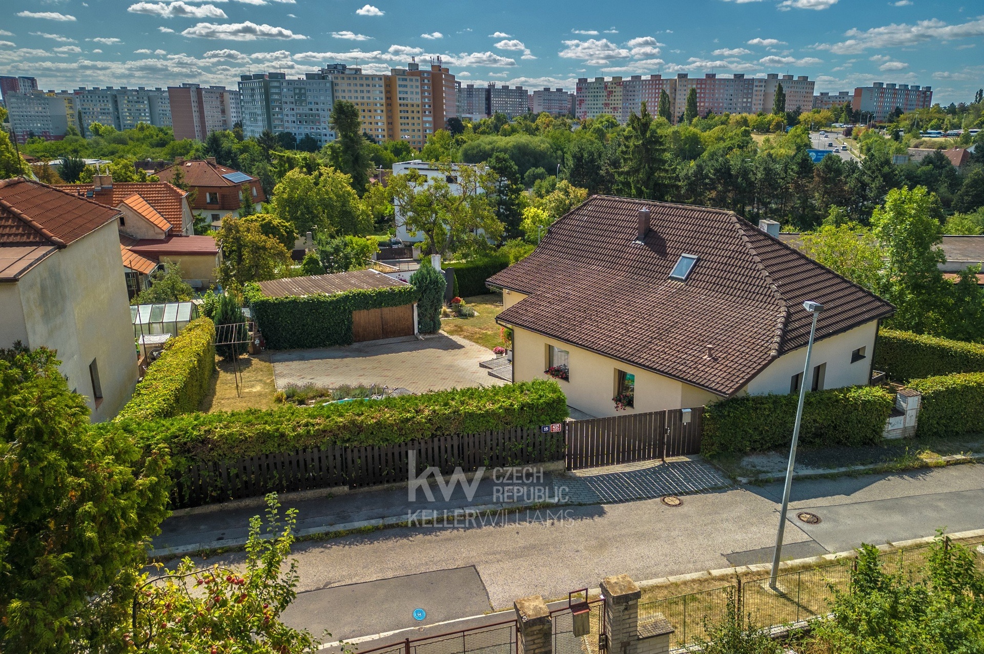 dum-stodulky-tumova-makler-q