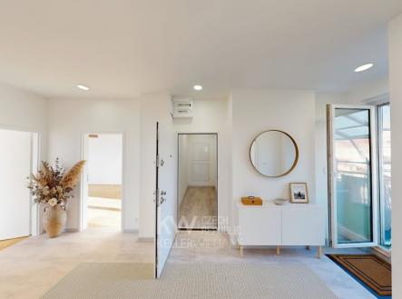 spacely-ai-standard-20251125230749-pdlf5 | Pronájem bytu, atypický, 139 m²