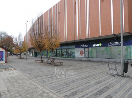 DSCN0410 | Pronájem - obchodní prostor, 78 m²