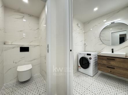 09_Koupelna _ WC | Pronájem bytu, 3+kk, 67 m²