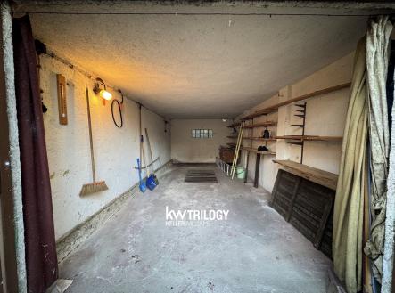 IMG_4596 | Pronájem - malý objekt/garáž