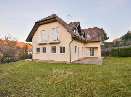 PEG_1806 | Pronájem - dům/vila, 251 m²