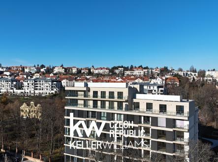 dji_fly_20251123_124508_0881_1763922920034_photo | Prodej - kanceláře, 154 m²