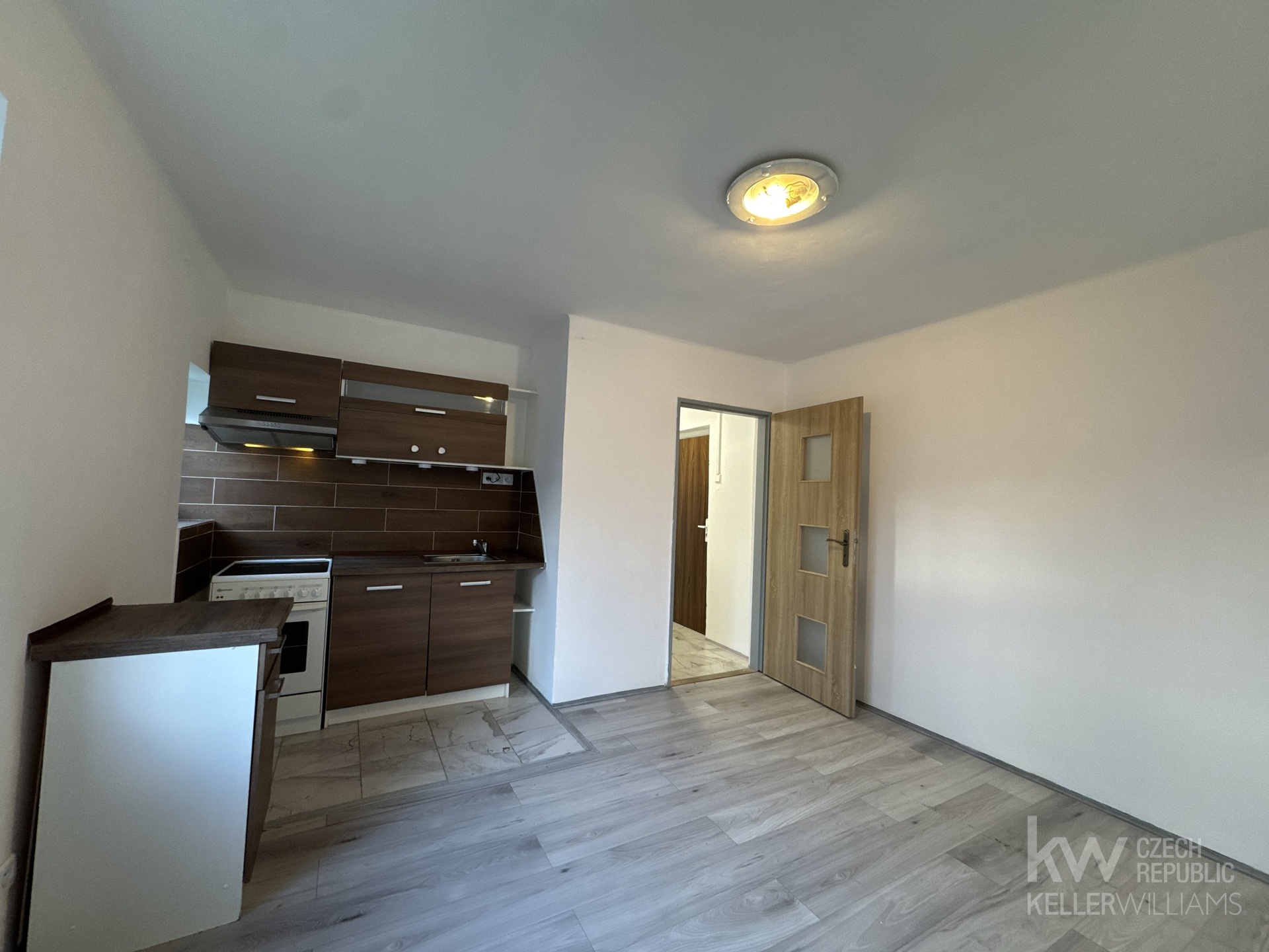 Pronájem bytu 2+kk 36 m², Děčín VII-Chrochvice