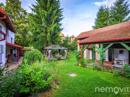 Lobeč 34 | Prodej - dům/vila, 340 m²