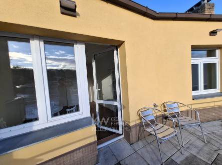 Byt 1+1, ul. Veleslavínská - Vrzáková & Boháč | Pronájem bytu, 1+1, 34 m²