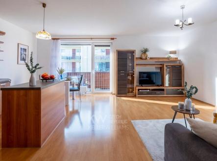 Obývací pokoj s kk | Prodej bytu, 2+kk, 71 m²