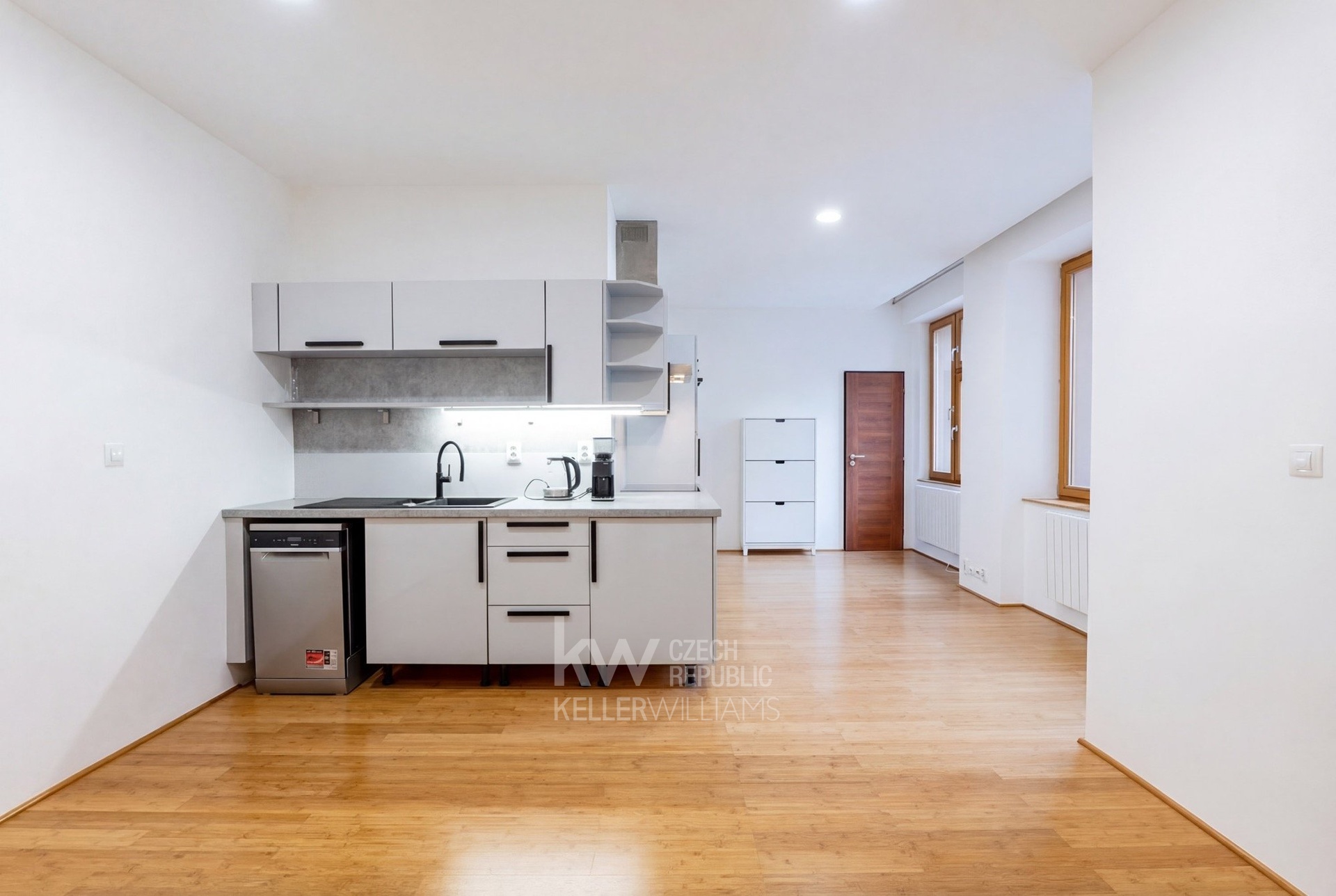 obývací pokoj s kk - 6