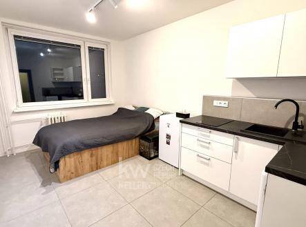 Pronájem bytu, 1+kk, 17 m² obrázek