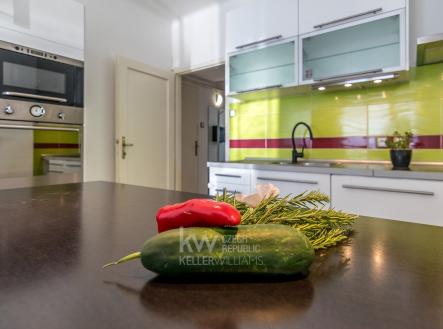 Byt 2+kk, ul. Za Zelenou liškou - Vrzáková & Boháč | Pronájem bytu, 2+kk, 52 m²