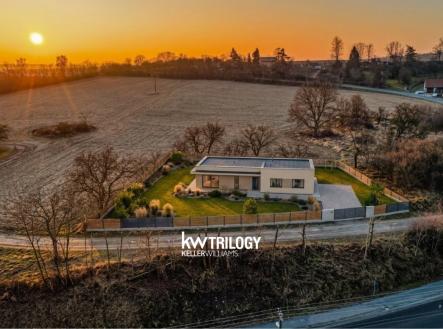 1 | Prodej - pozemek pro bydlení, 1 110 m²