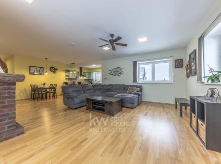 WE6A0612-prodej-rd-krizatky-beroun-lucie-tumova-realitni-makler | Prodej - dům/vila, 146 m²