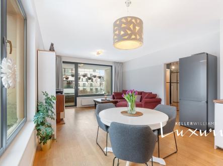 jídelní část | Prodej bytu, 4+kk, 98 m²