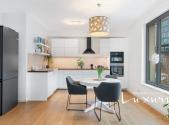 Prodej bytu, 4+kk, 98 m²