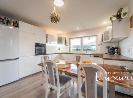 SKR05459-HDR | Prodej - dům/vila, 115 m²