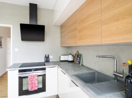 20240506-02 | Pronájem bytu, 3+1, 77 m²