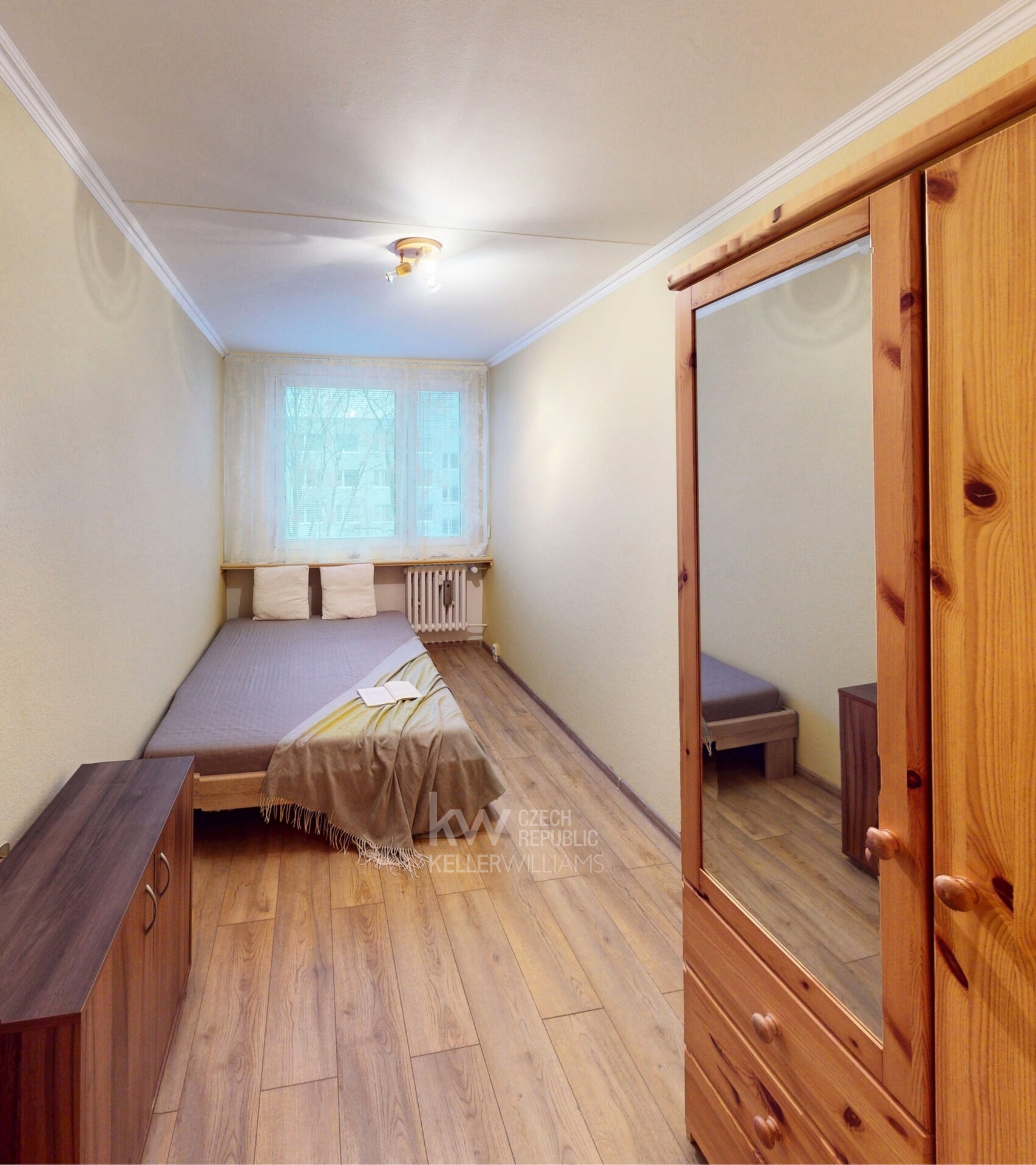 Ložnice 1/ Bedroom 1