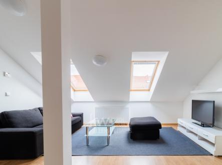 Obývací pokoj/ Living Room | Pronájem bytu, 2+kk, 59 m²