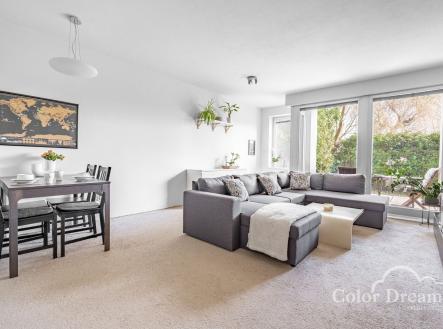 obývací část  | Prodej bytu, 2+kk, 114 m²