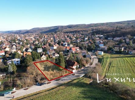 Prodej - pozemek pro bydlení, 1 180 m²