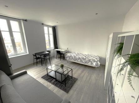 obývák č.2 | Pronájem bytu, 2+1, 46 m²