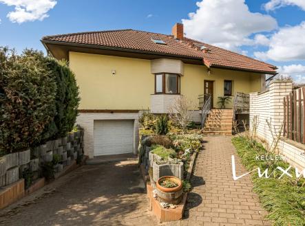 Prodej - dům/vila, 286 m²