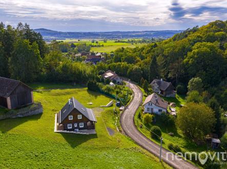 Holenice 99 | Prodej - dům/vila, 159 m²