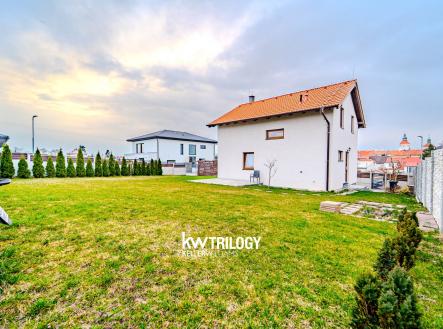 Smecno  (23) | Prodej - dům/vila, 94 m²