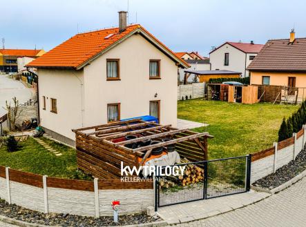 Smecno  (10) | Prodej - dům/vila, 94 m²