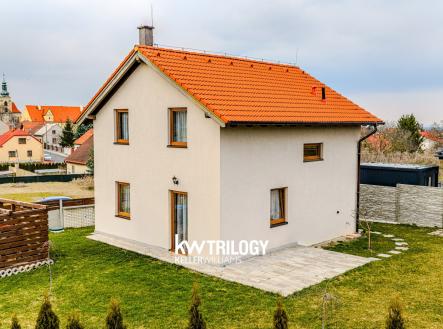 Smecno  (9) | Prodej - dům/vila, 94 m²