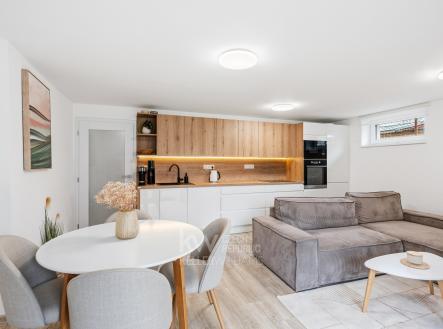 A7408223 | Prodej bytu, 3+kk, 96 m²