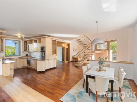 Oleško_23 | Prodej - dům/vila, 285 m²