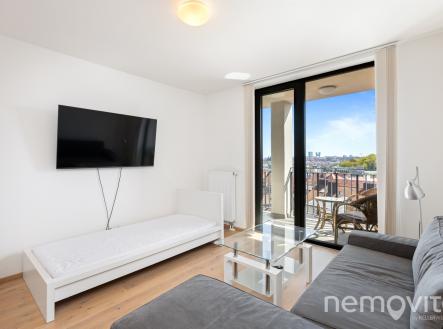 Holečkova 12 | Pronájem bytu, 2+kk, 58 m²