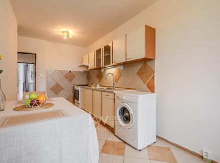 Byt 3+1, ul. Anežky Malé - Vrzáková & Boháč | Pronájem bytu, 3+1, 80 m²